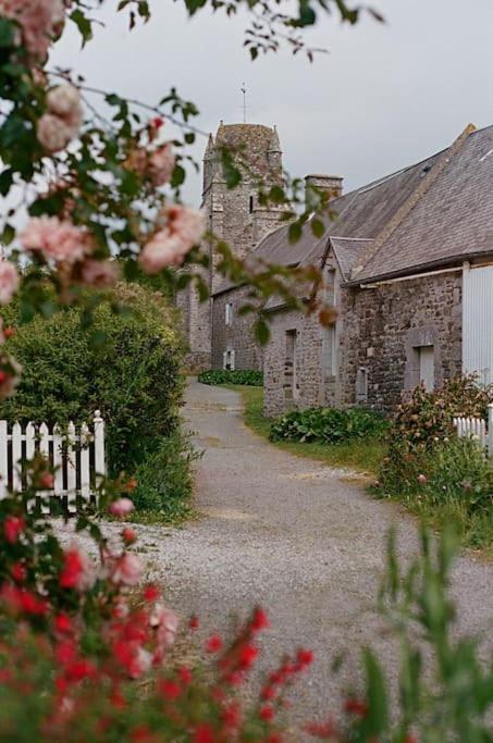 Villa Au 3 La Cour à Tôt à Regnéville-sur-Mer Extérieur photo